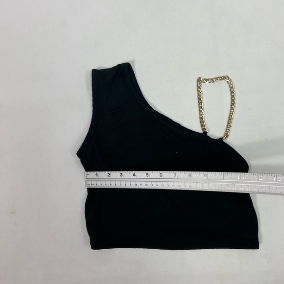 #1681 Omt Fashions Black Crop Top With Gold Chain Strap | Size: M - Picture 4 of 4